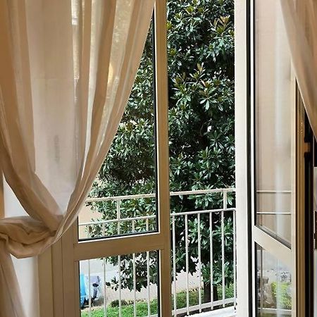 Modern Pretty Apartment Near Isola Zone ميلان المظهر الخارجي الصورة